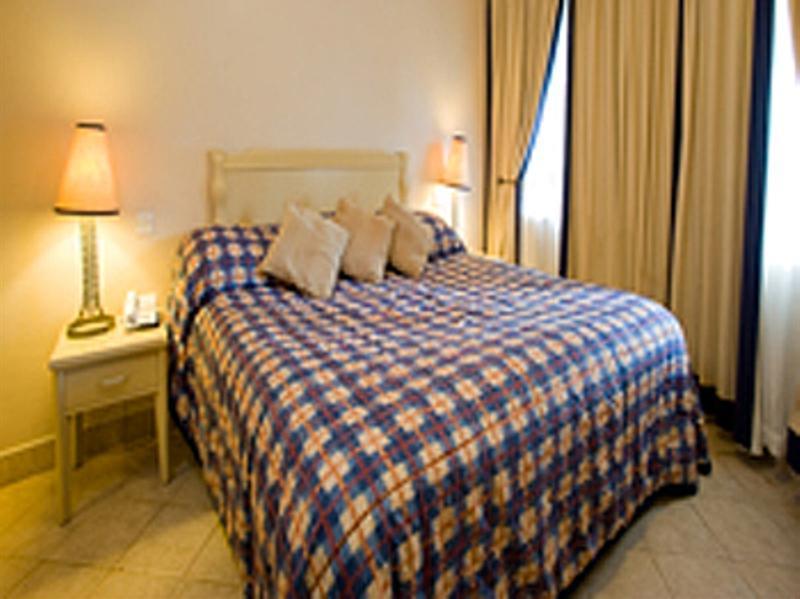 Protea Hotel By Marriott Dar Es Salaam Oyster Bay Extérieur photo